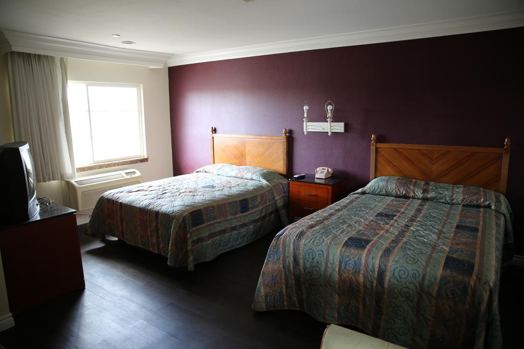 Chateau Inn & Suites Downey Εξωτερικό φωτογραφία